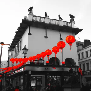 Chinatown: cita rasa Timur di jantung West End