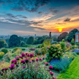 Horniman Museum and Gardens: Tematické zahrady a panoramatické výhledy na Forest Hill