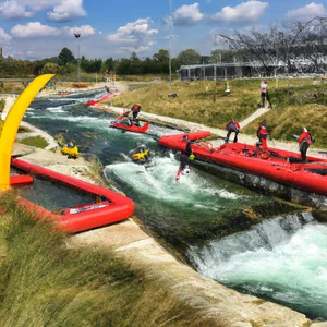 Lee Valley White Water Center: Olympic rafting isang napakalapit mula sa kabisera